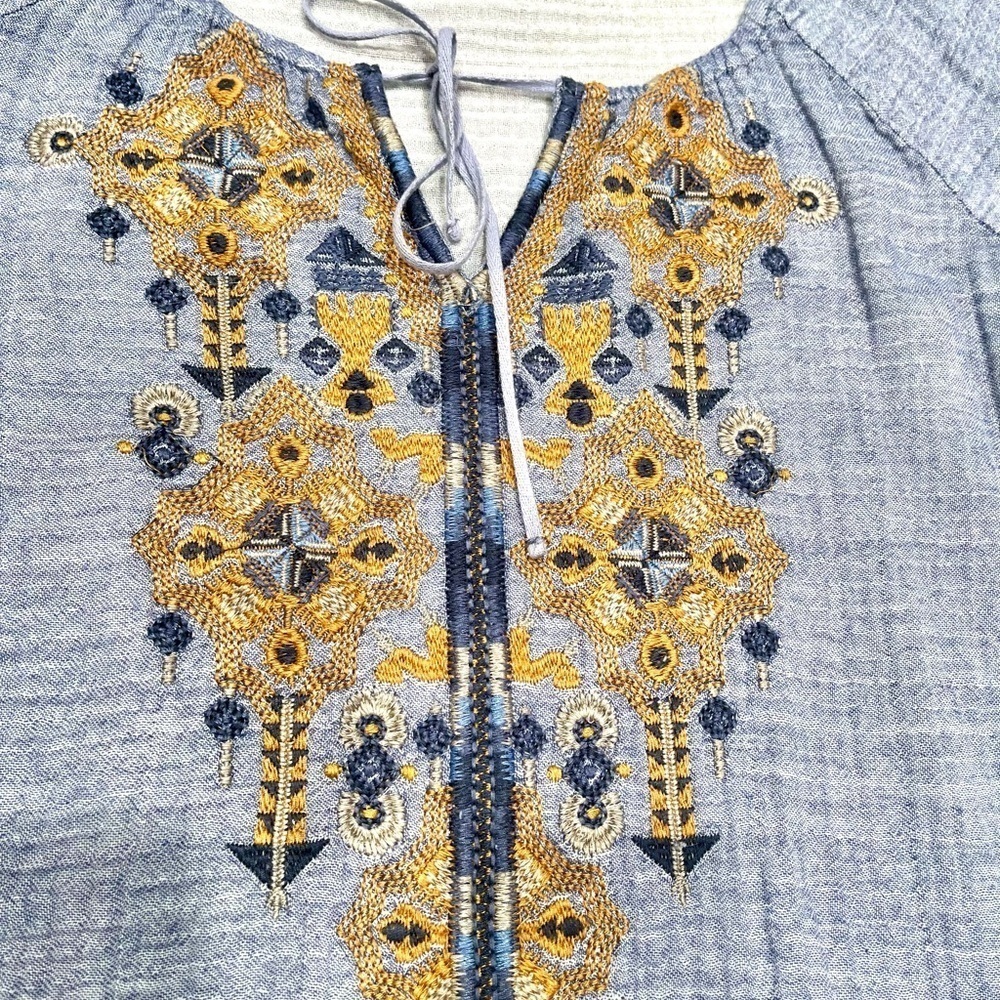 Johnny Was Light Blue Embroidered Peasant Blouse with Gold and Navy Accents - Picture 4 of 9